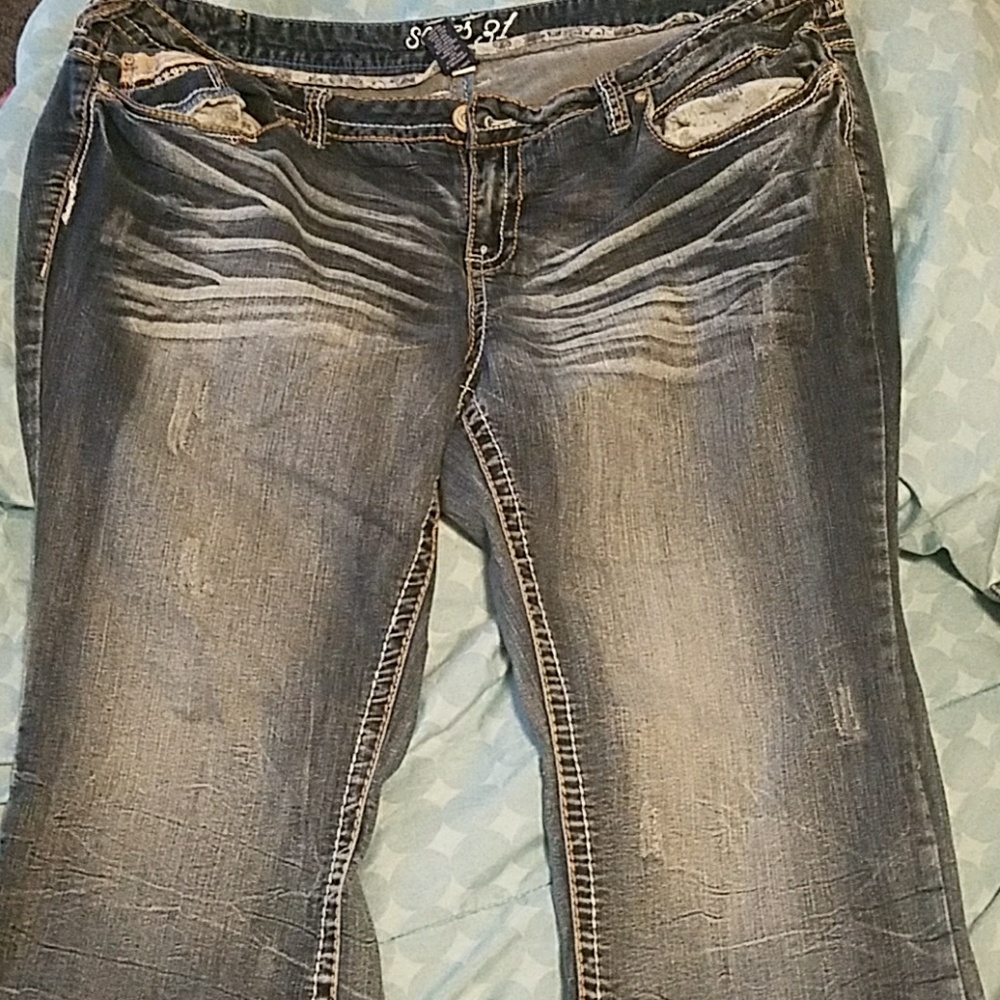 Jeans